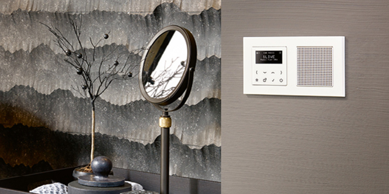 JUNG Smart Radio DAB+ bei Elektro Börner GmbH in Themar