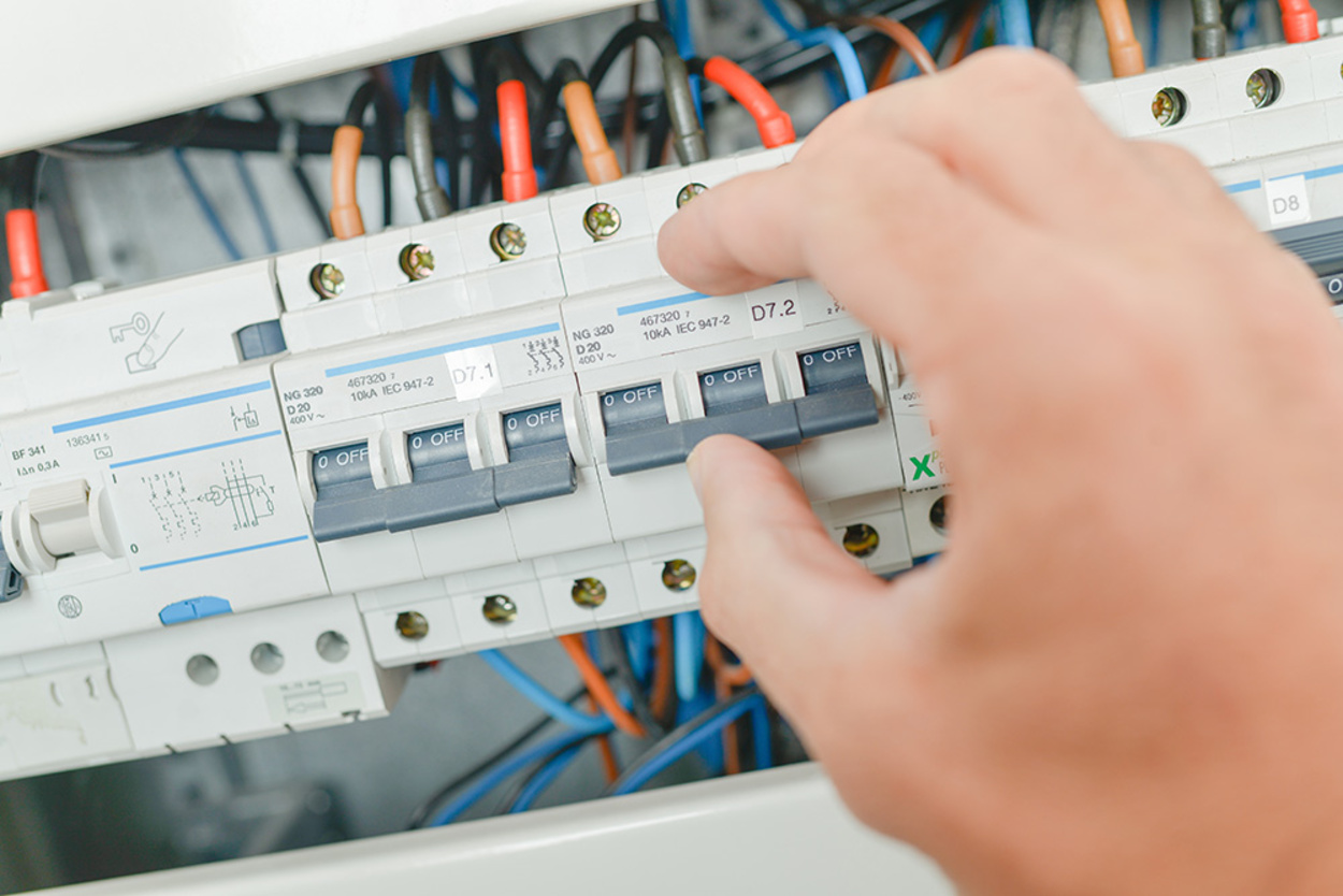 Elektro­installation bei Elektro Börner GmbH in Themar